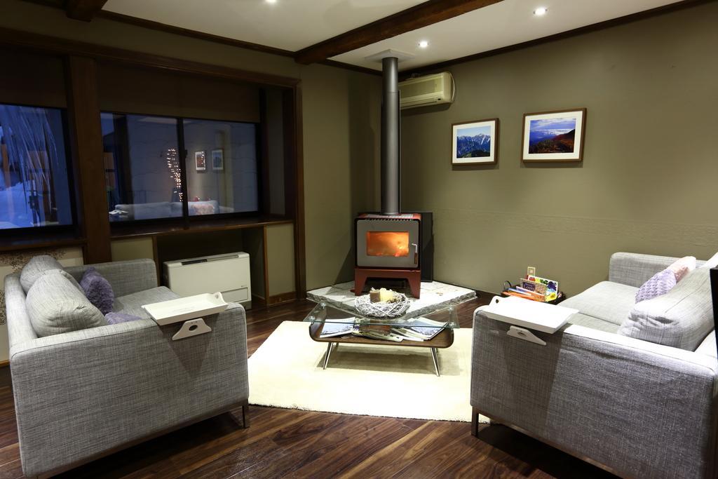 Snowlines Lodge Hakuba Dış mekan fotoğraf